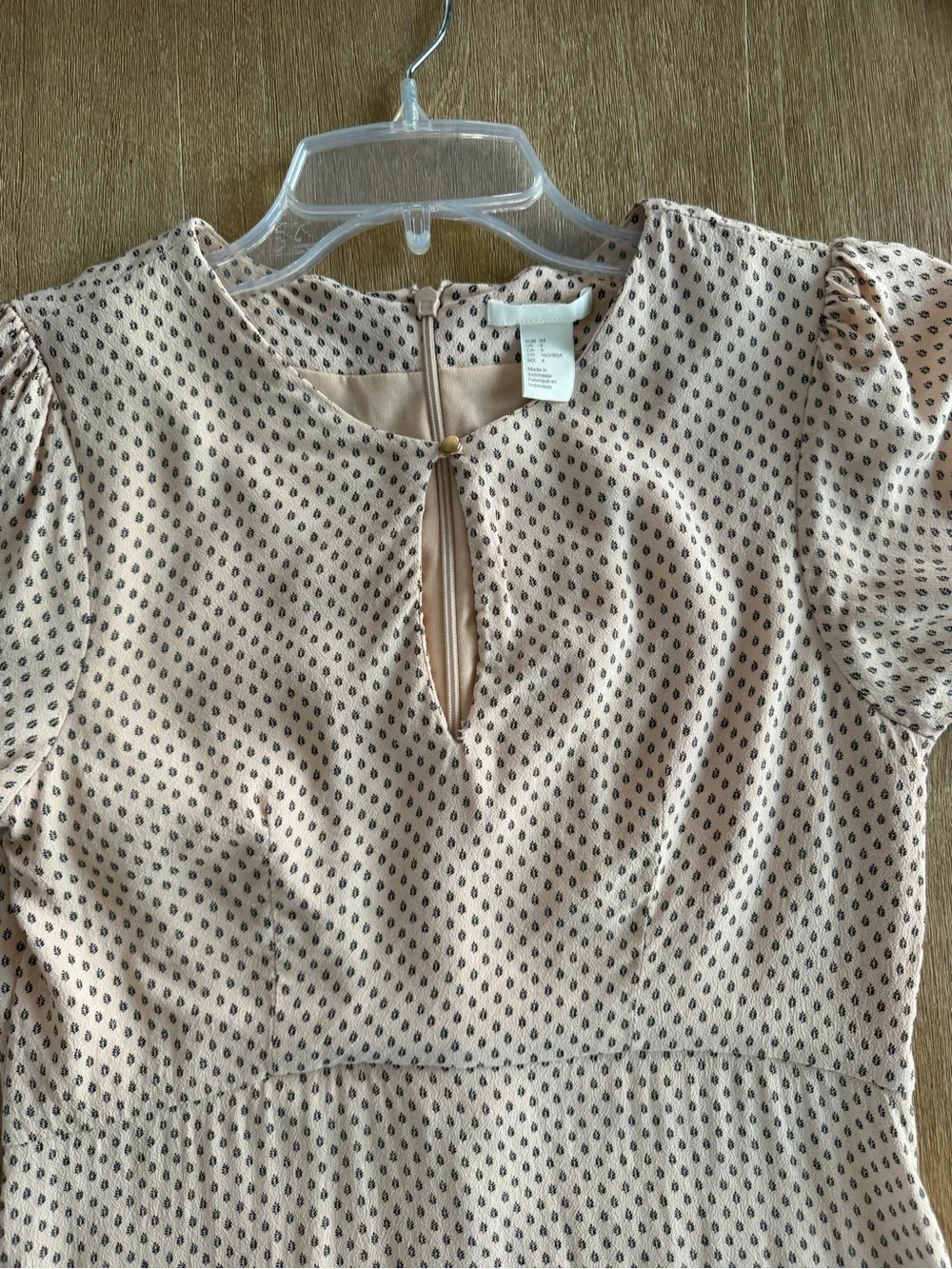 H&M Beige Floral Puff Sleeve Mini Dress Size 4